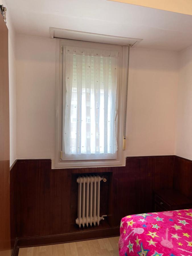 Habitacion Con Bano Privado บิลเบา ภายนอก รูปภาพ
